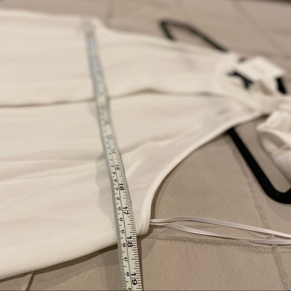 NWT Theory Maysprin Admiral Tieneck Top - Picture 13 of 15